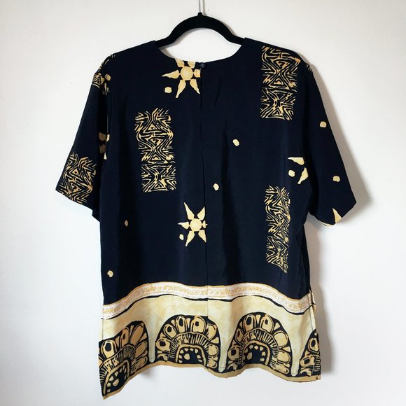 Vintage 80’s blouse with suns and flowers - Picture 9 of 9